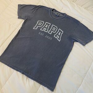Gray Graphic T-Shirt with 'PAPA' Print